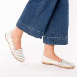 Alternative view of Lynfield Trendy Summer Espadrilles