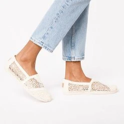 Alternative view of Toms Alpargata Espadrilles - Natur