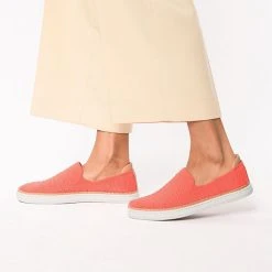 Alternative view of Ugg Sammy Wavy Sportliche Slipper